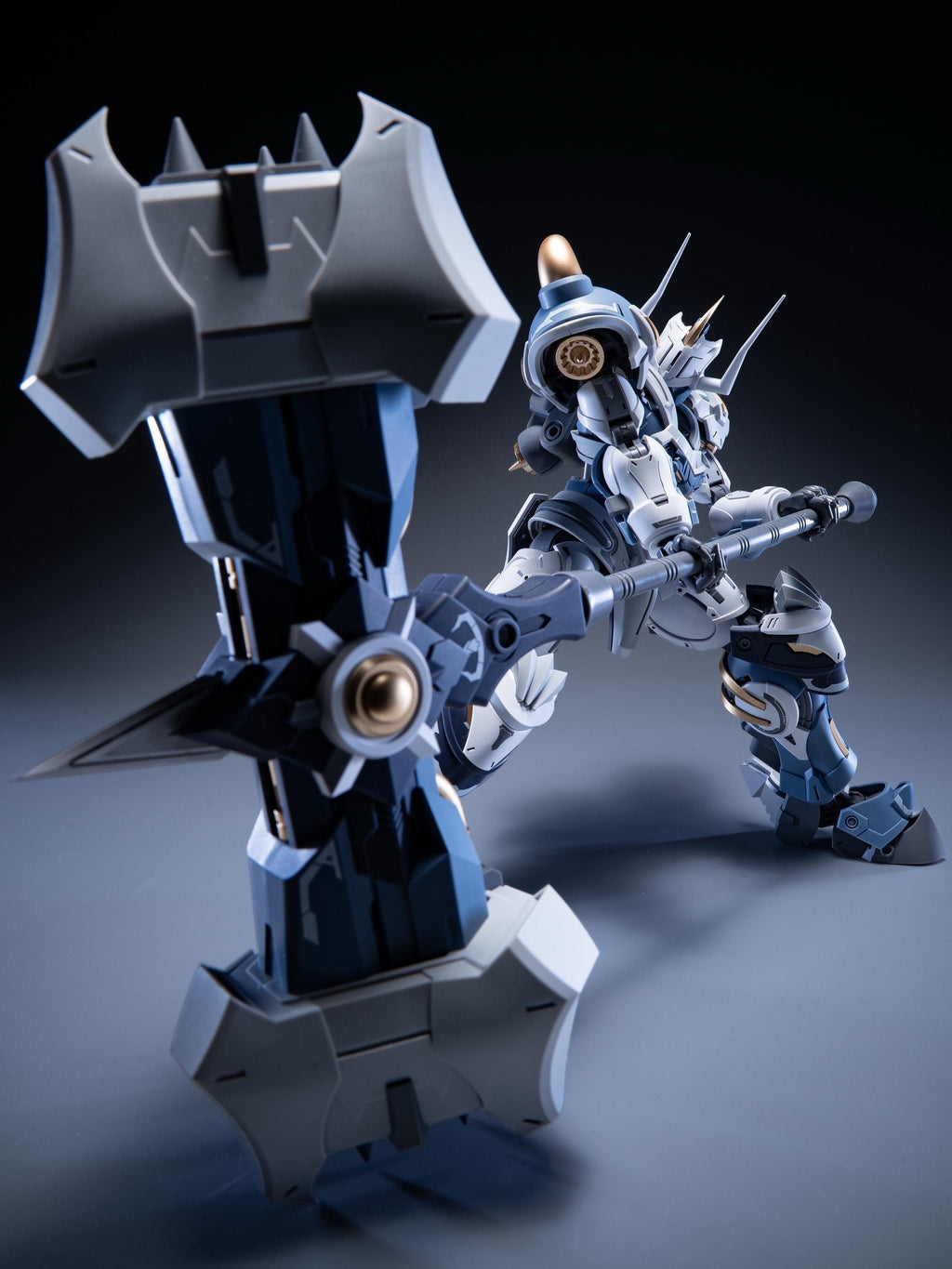 SNAA Galahad 1/12 Scale Pre-Assembled Mecha Model with LED Light & Alloy Frame