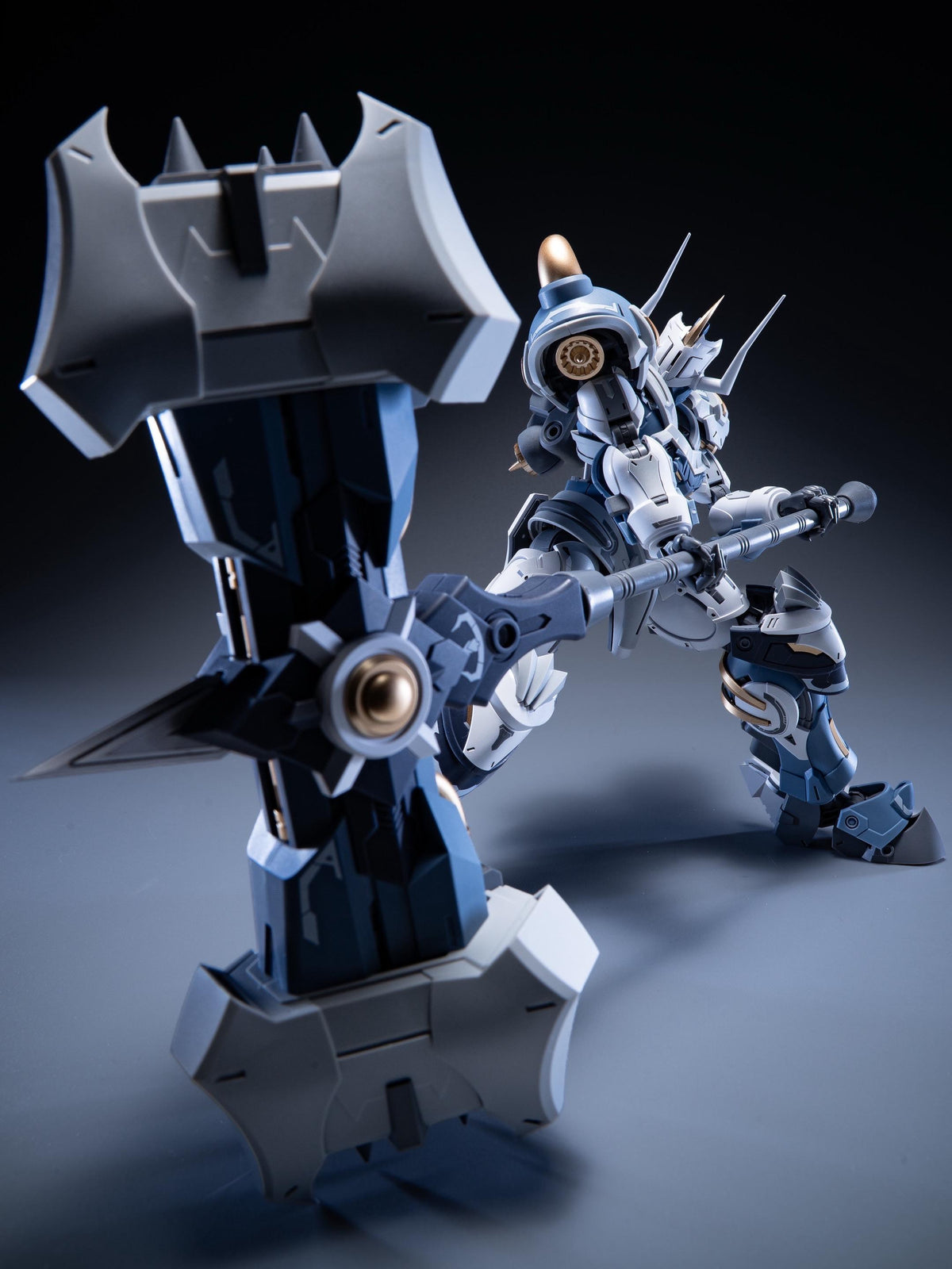 SNAA Galahad 1/12 Scale Pre-Assembled Mecha Model with LED Light & Alloy Frame