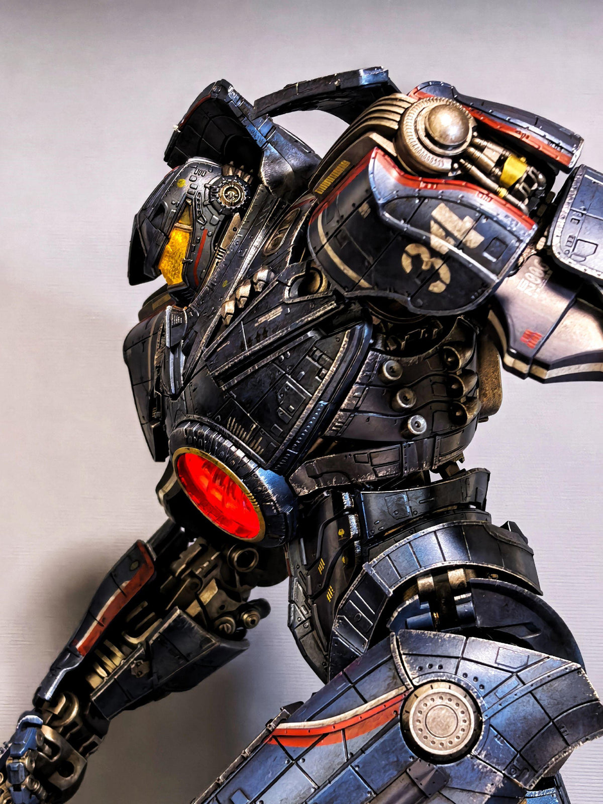 Infinity Studio Gipsy Danger Collectible Figure Pacific Rim Statue Model