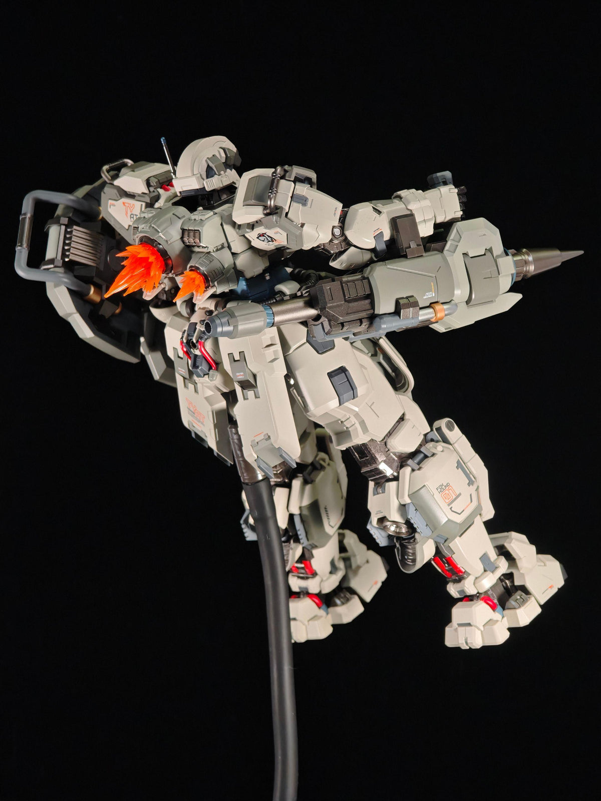 MOSHOW Hunter Fox Squad Standard Version Action Figure Model Kit Collectible
